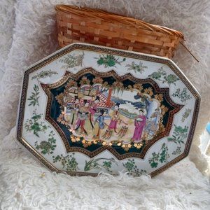 Antique Chinese Octagonal Porcelain Plate, from the Qing Dynasty 1644-1911